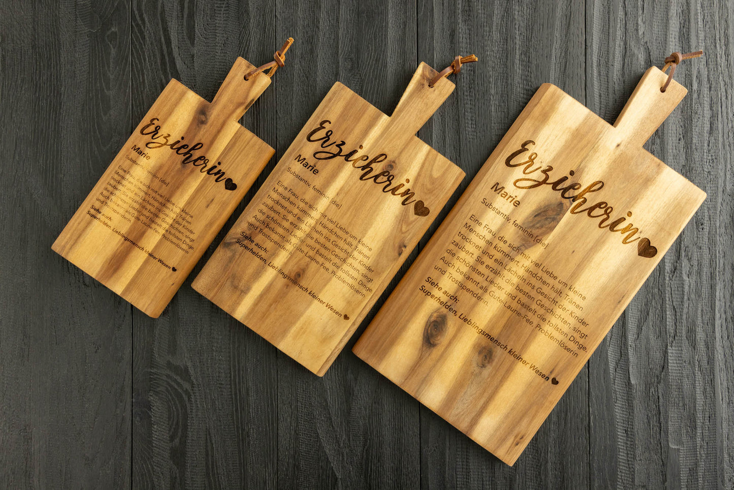 Personalisiertes Schneidebrett aus Akazie „Papa“