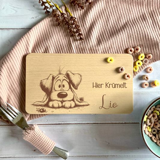 Frühstücksbrett Buchenholz "Hier krümelt mit…niedlichem Hund"